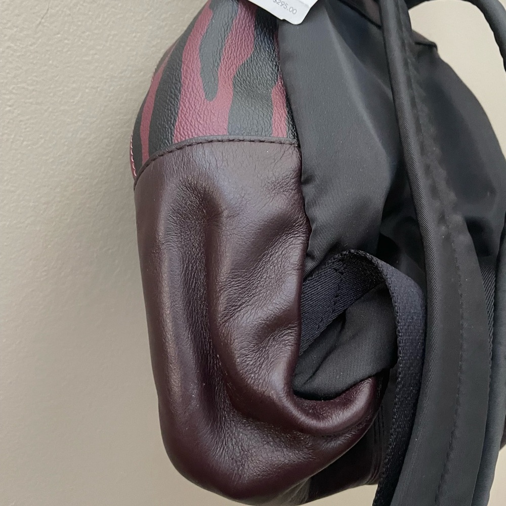 Coach Mini Back Pack. - Picture 3 of 9